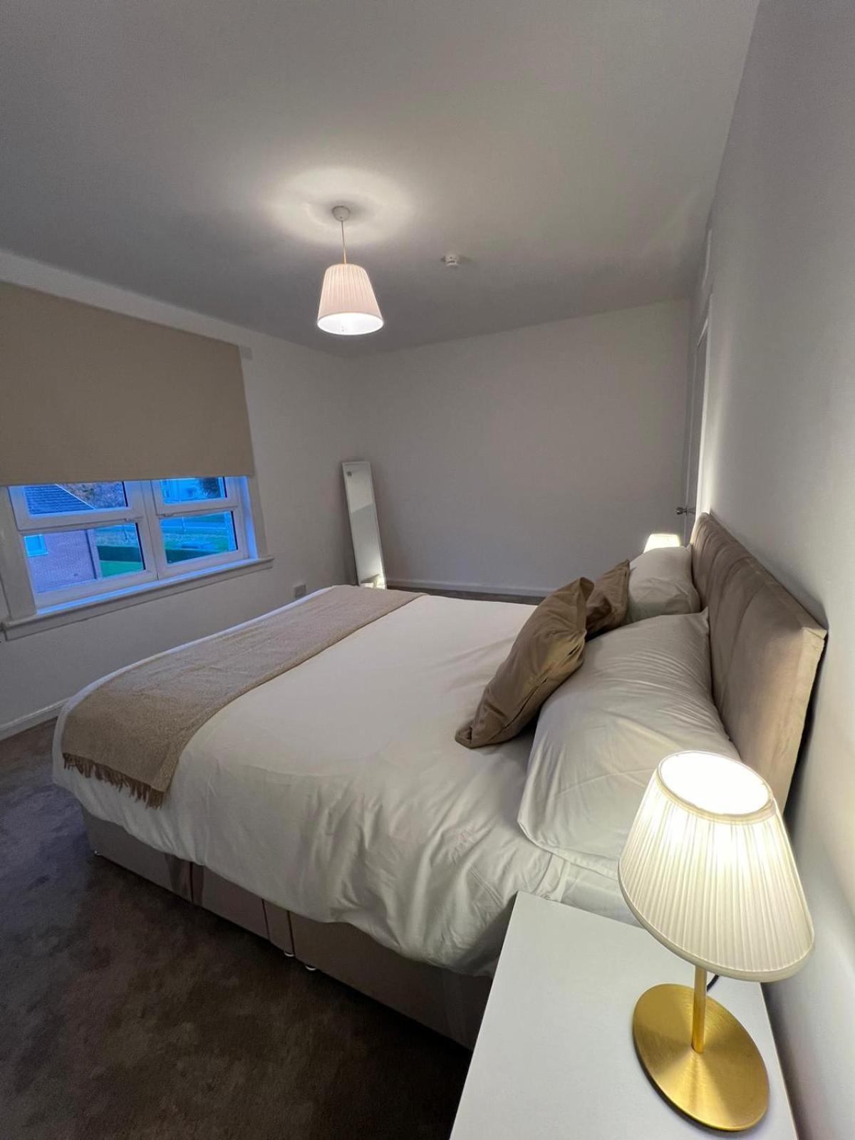 Archillects Entire Two Bedroom Comfy House - Free Parking Glasgow Esterno foto